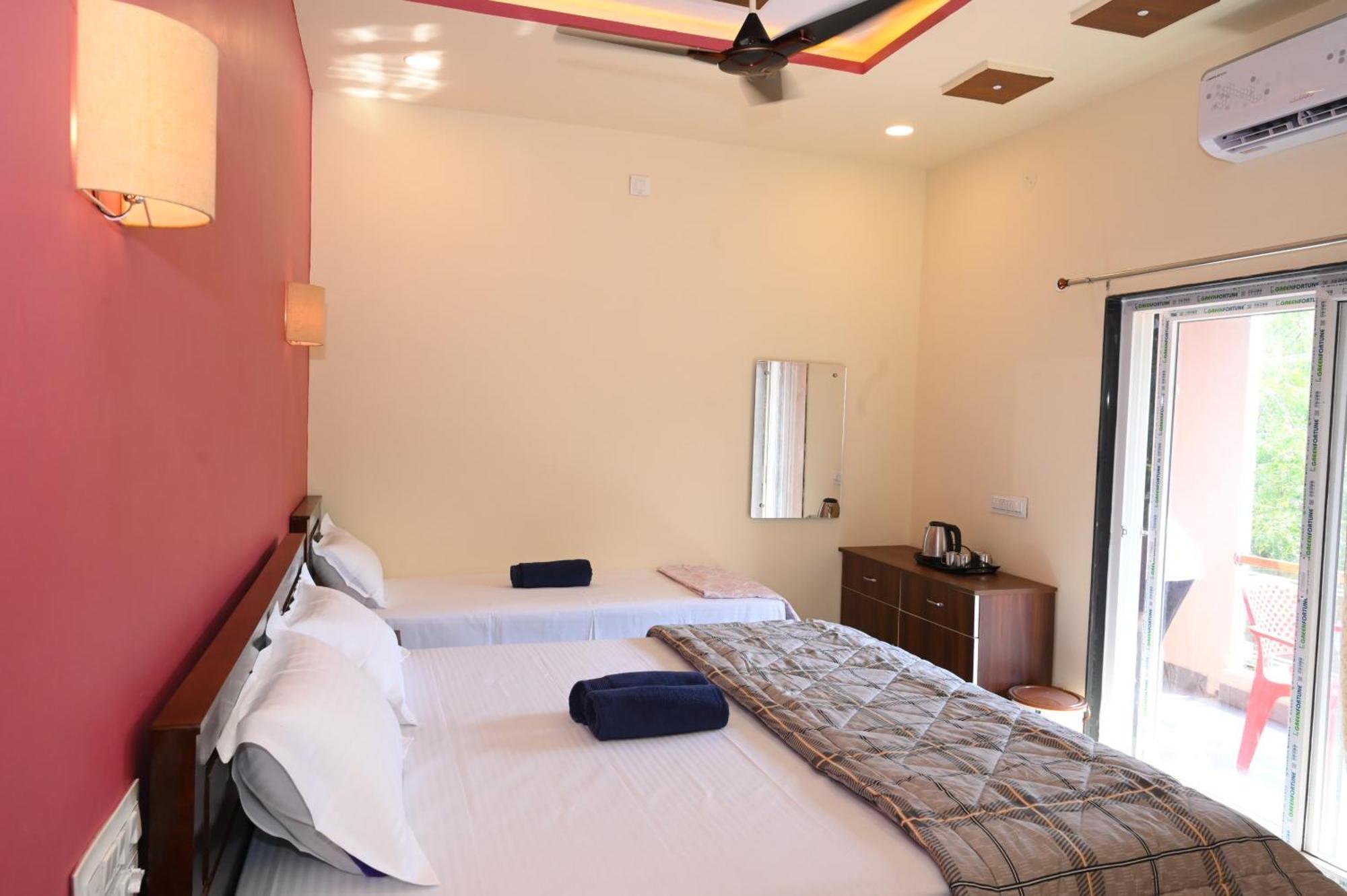 Dream Hampi Villa & Home Stay Eksteriør billede